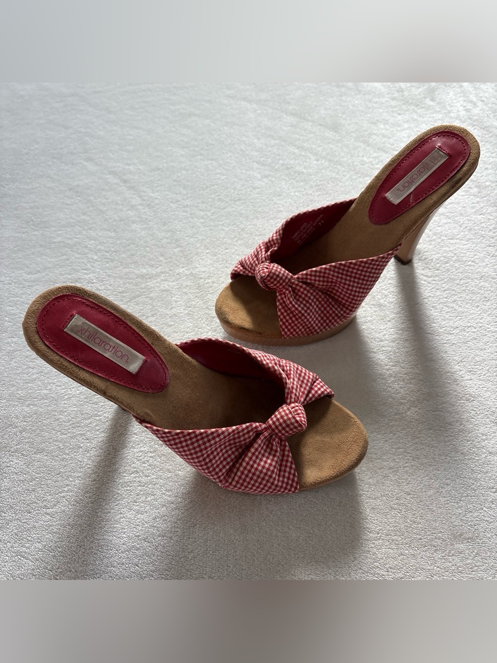 Y2K Xhilaration Red White Gingham Wooden Heels Size 7.5